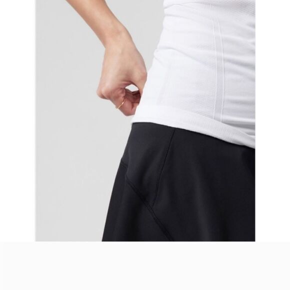 Athleta Momentum polo tank white with black trim Size XXS NWT seamless stretch - Picture 2 of 5